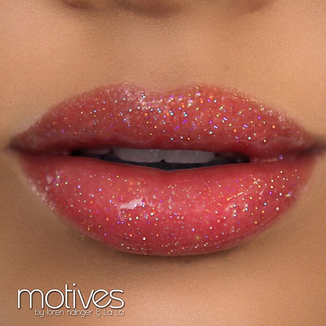 Get the Look: Diamond Glam Lips